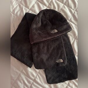 The North Face Unisex Beanie Hat and Scarf Black One Size